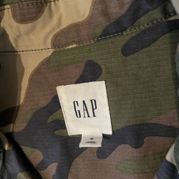 Gap women’s camo utility jacket - Picture 4 of 4